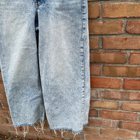 Wide leg 🌼 extra high rise denim - Picture 4 of 12